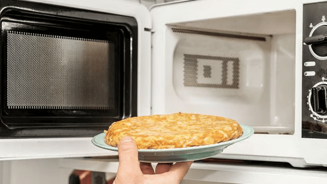 Foto - Gezegene sandığımızdan... Yeni rapor korkuttu: Mikrodalgada pratik yemek mi, sağlık mı?