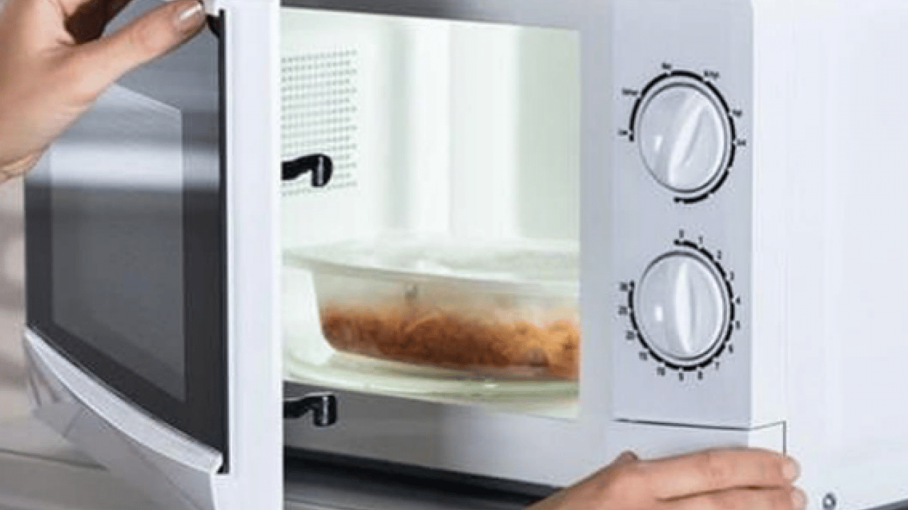 Foto - Gezegene sandığımızdan... Yeni rapor korkuttu: Mikrodalgada pratik yemek mi, sağlık mı?