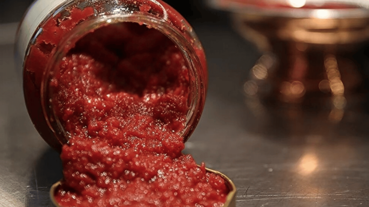 Gıda zehirlenmesi ölüm nedeni: Ev yapımı konserveler tehlike saçıyor olabilir! Uzmanı uyardı