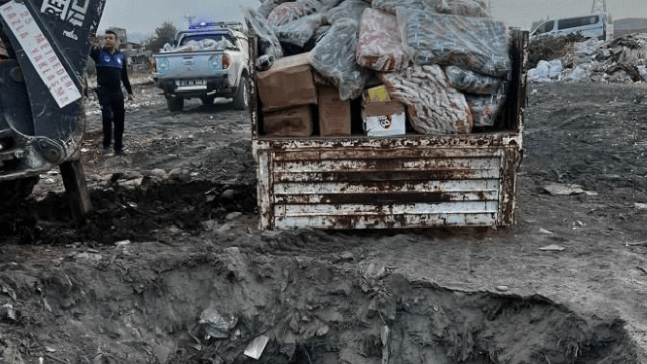 Foto - Gıda sahtekarlığında hedef çocuklar! Tonlarca ürün imha edildi