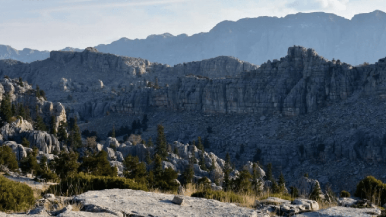 Foto - Giden Gelmez Dağları 100 metrelik uçurumlarıyla korkutuyor