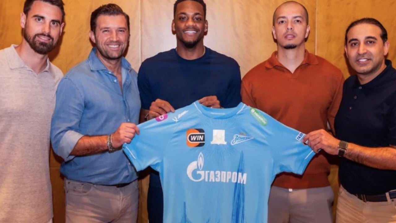 Foto - Gitmedi hâlâ denilmişti ama... Fenerbahçe artık resmen forvetsiz! Sonuncusu da gitti