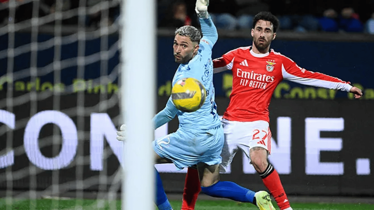 Foto - Gittiği her yerde huzursuzluk çıkarıyor! Mourinho'dan radikal Rafa Silva kararı