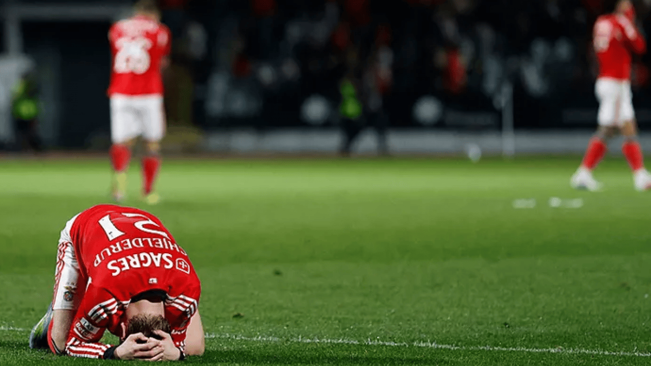 Foto - Gittiği her yerde huzursuzluk çıkarıyor! Mourinho'dan radikal Rafa Silva kararı