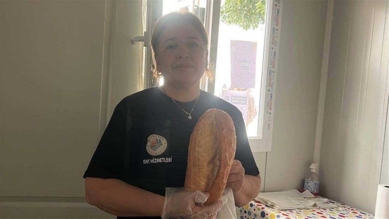 Foto - Gizemli hayırseverden bedava 6 bin ekmek