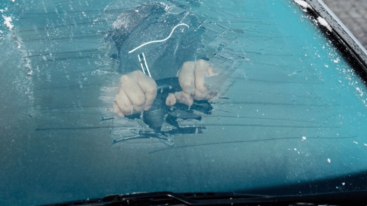 Foto - Gizli otomobil hilesi ortaya çıktı! Camlarda buzlanma derdi bitiyor