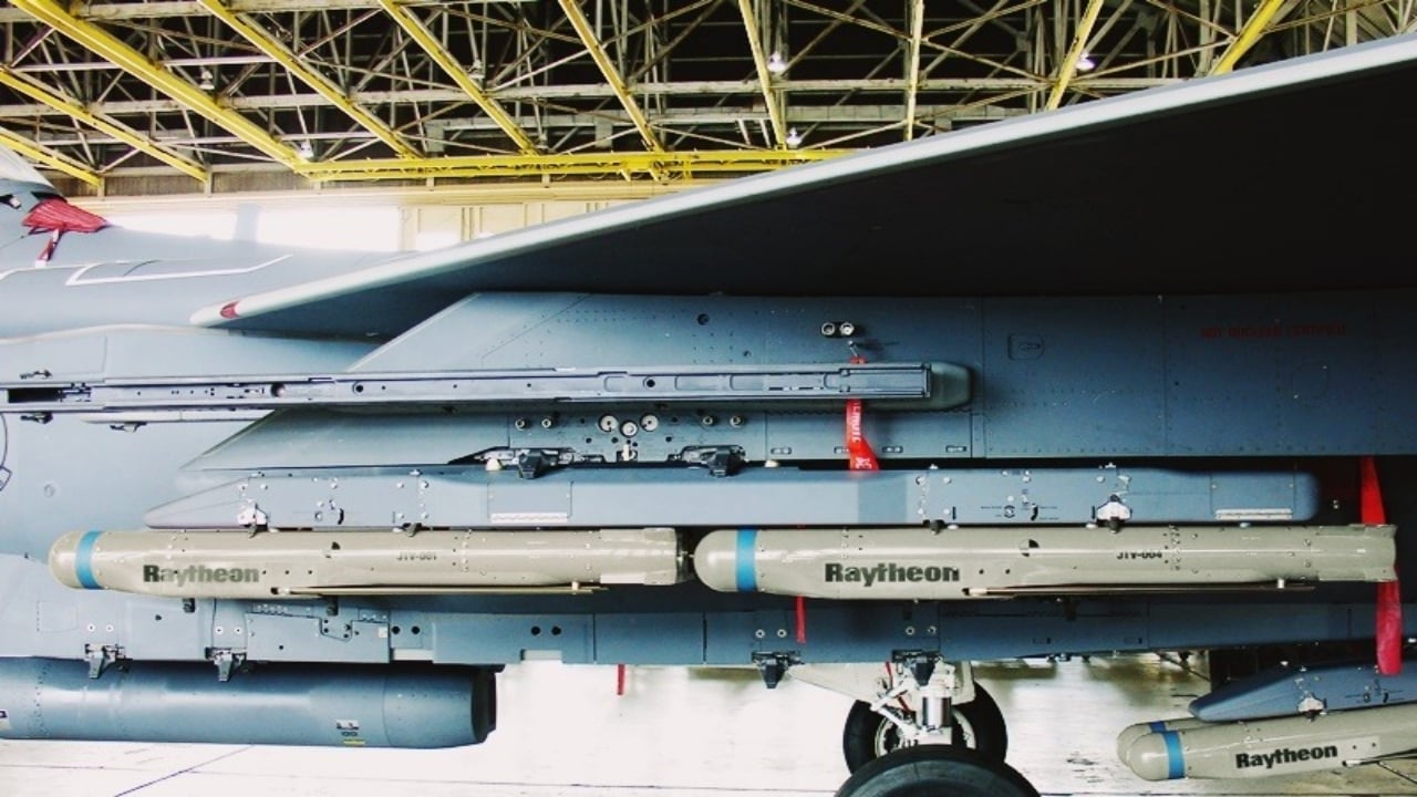 Foto - Göklerin korkulu avcısına "akıllı" pençe! Görüş mesafesi sıfır olsa bile artık kaçış yok