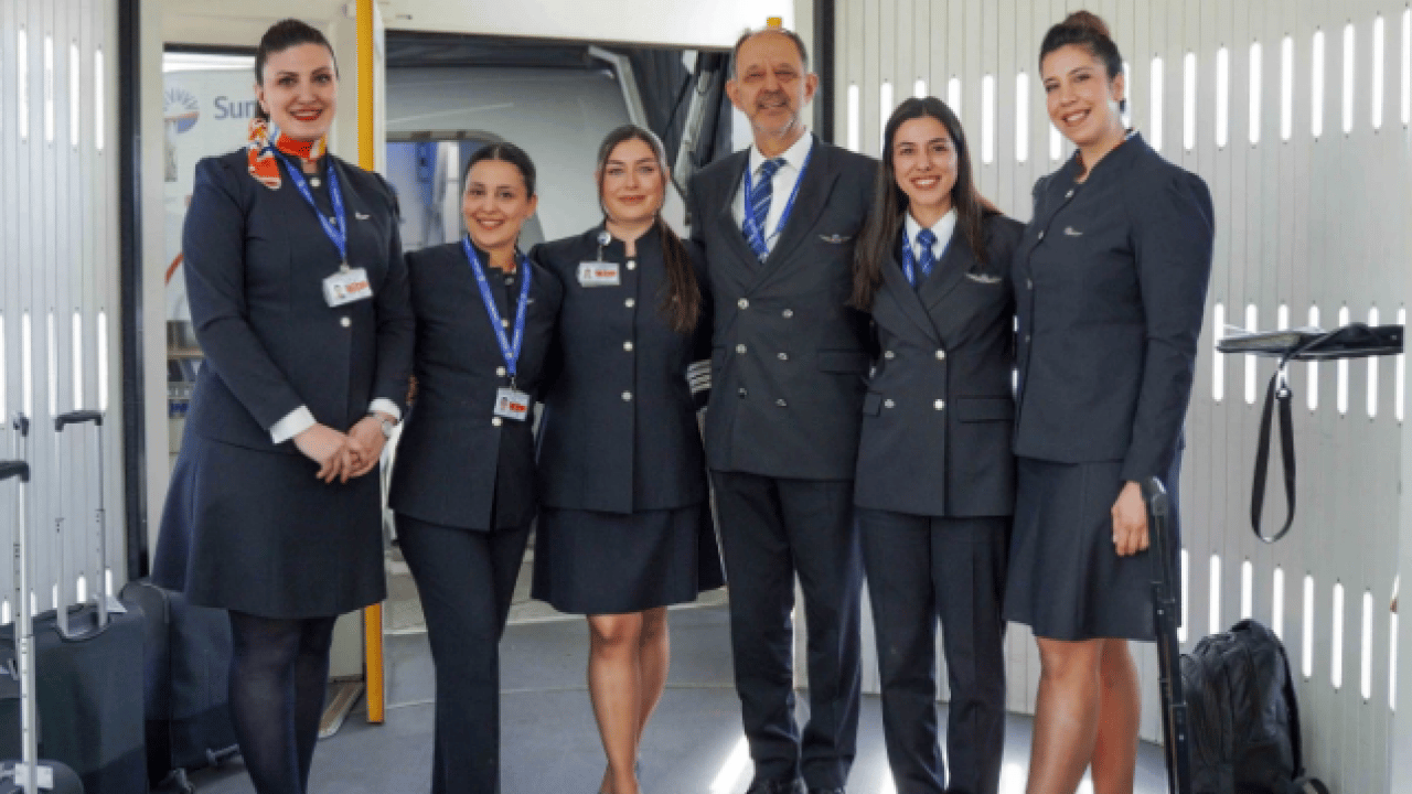 Foto - Gökyüzünde duygusal devir teslim