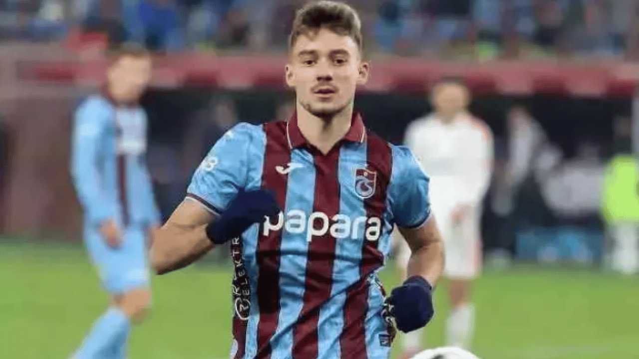 Foto - Hat-tick yaptı zirveye göz kırptı! Gol krallığında yarış kızıştı!
