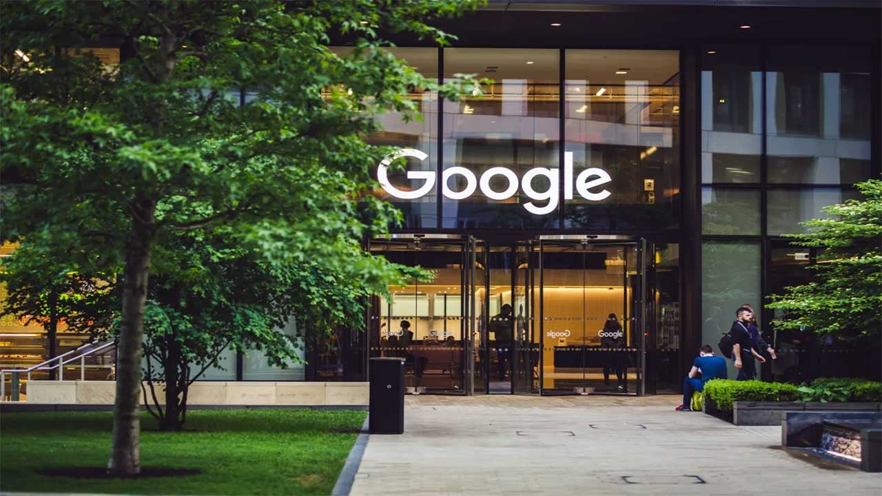 Foto - Google DeepMind CEO'su iddialı konuştu: Tekilliğin eteklerindeyiz
