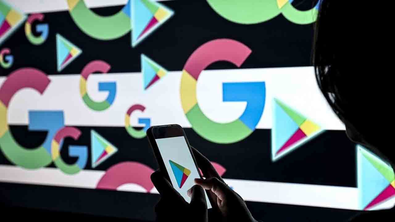 Foto - Google'dan Rus platforma darbe: Sanal alemde soğuk savaş!