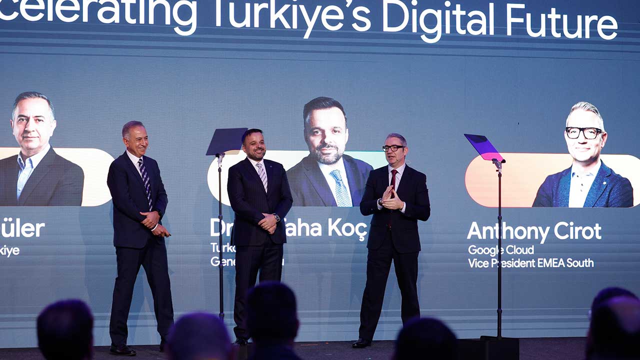 Foto - Google'dan Türkiye'ye 2 milyar dolarlık dev yatırım