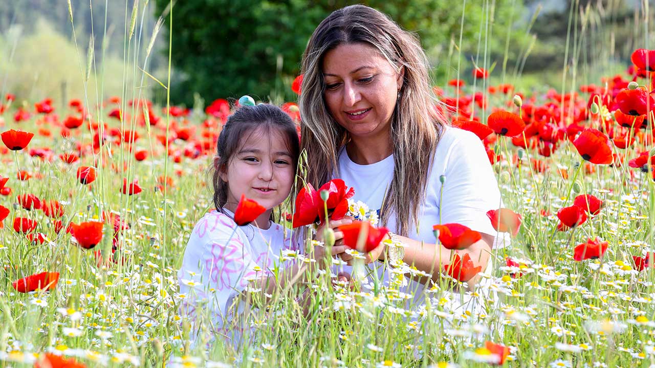 Foto - Gören kamerasını açıp koştu