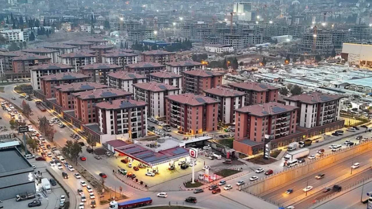 Foto - 6 Şubat'ta harabeye dönmüştü: İşte Ebrar Sitesi'nin yeni hali!