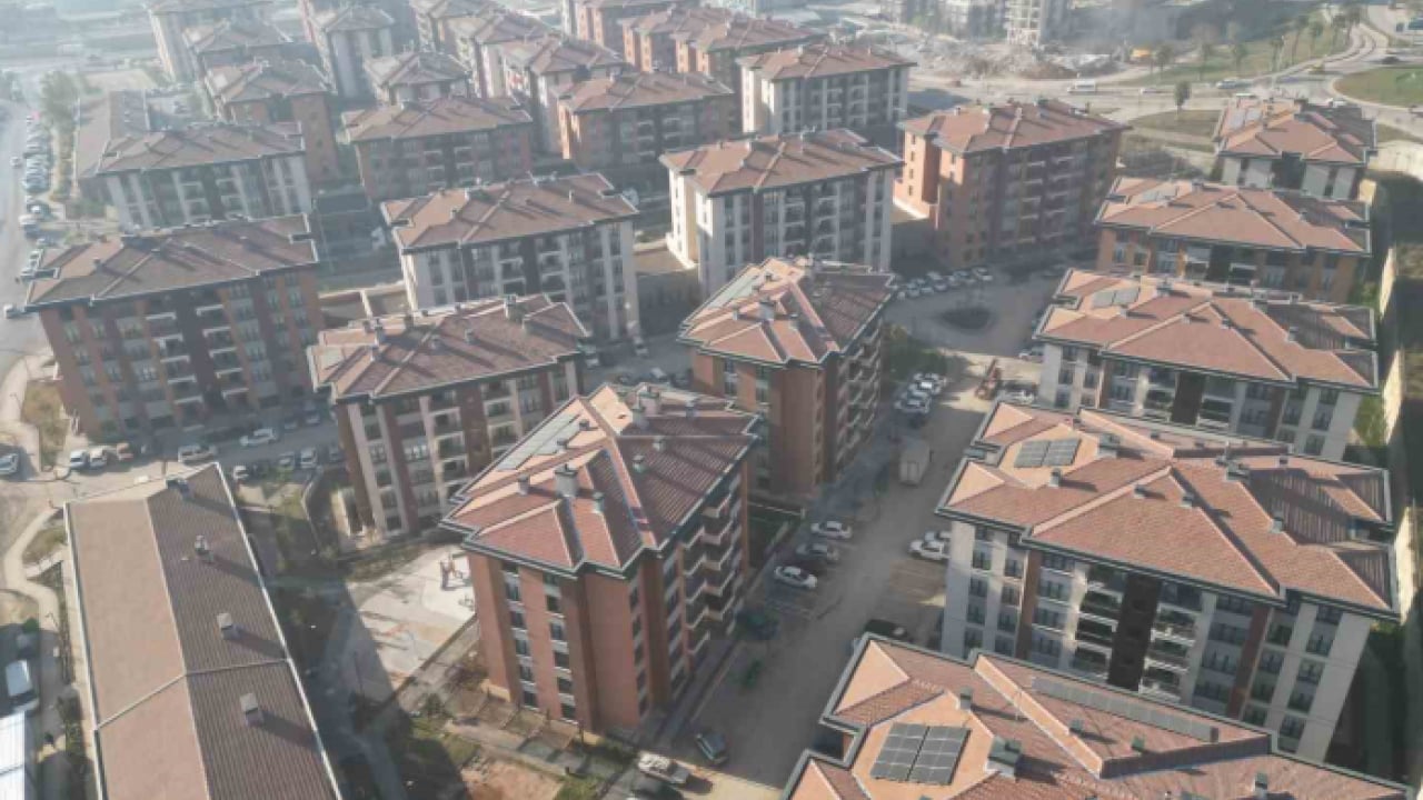 Foto - 6 Şubat'ta harabeye dönmüştü: İşte Ebrar Sitesi'nin yeni hali!
