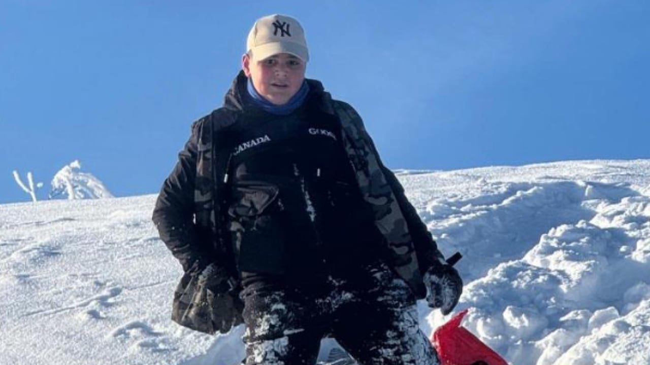 Foto - Görenler hayrete düştü, o ise keyif aldı! Genç judo sporcusu kar banyosu yaptı