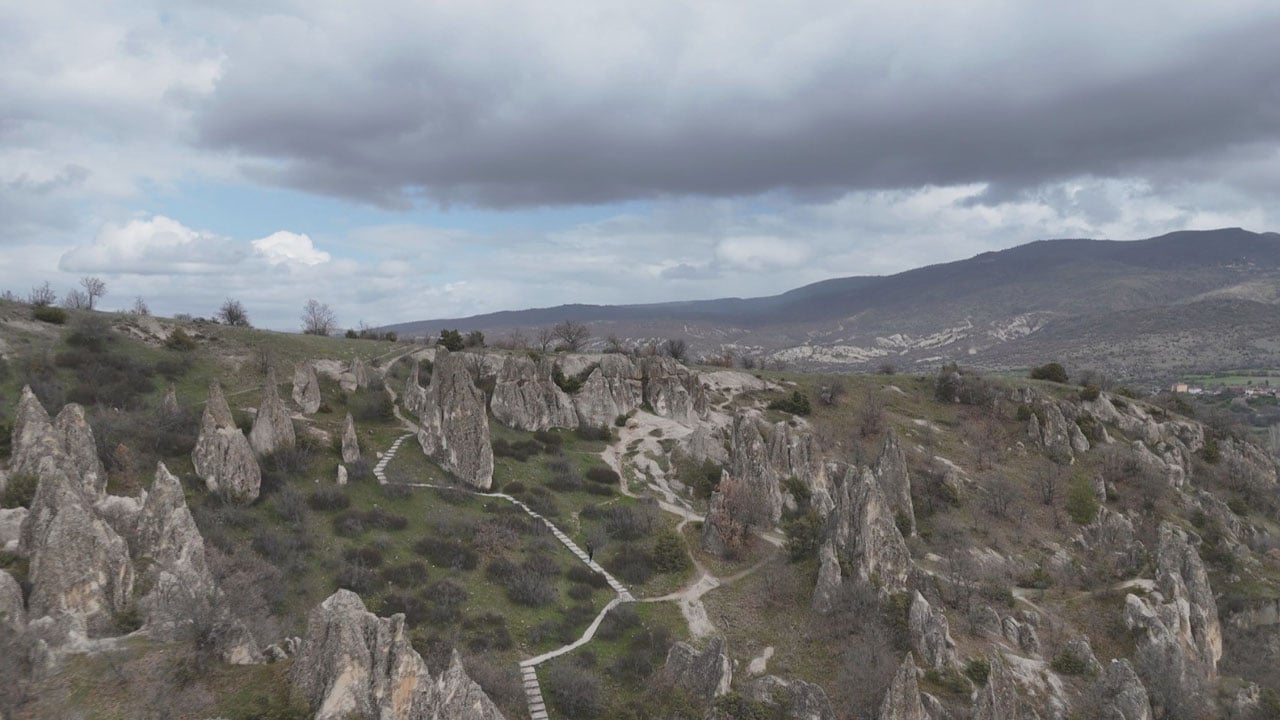 Görenler inanmakta zorlanıyor! Burası Kapadokya değil Ankara