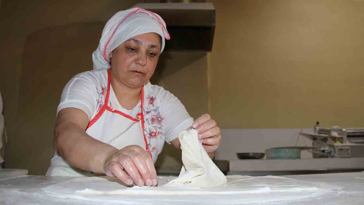Foto - Göründüğü gibi kolay değil: Yufkanın 10 aşamalı zorlu yolculuğu