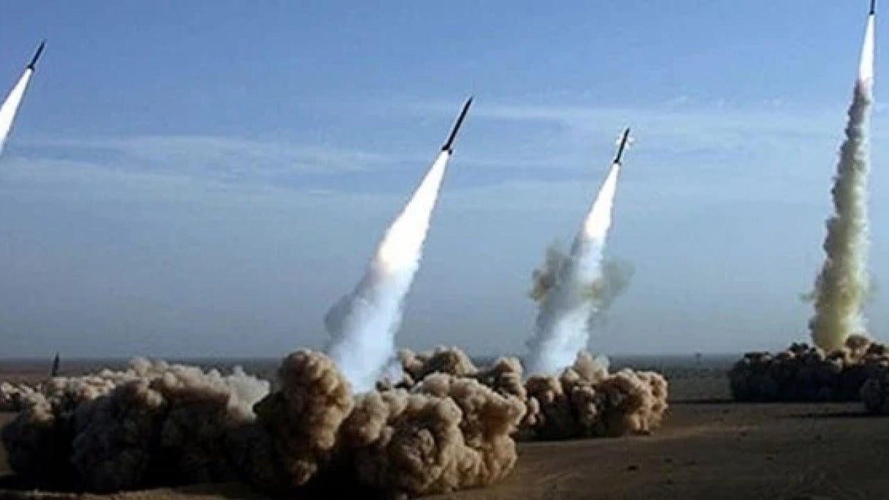 Foto - Görüntülerle doğrulandı: Savaşta test edilmemiş füzeler ateşlendi