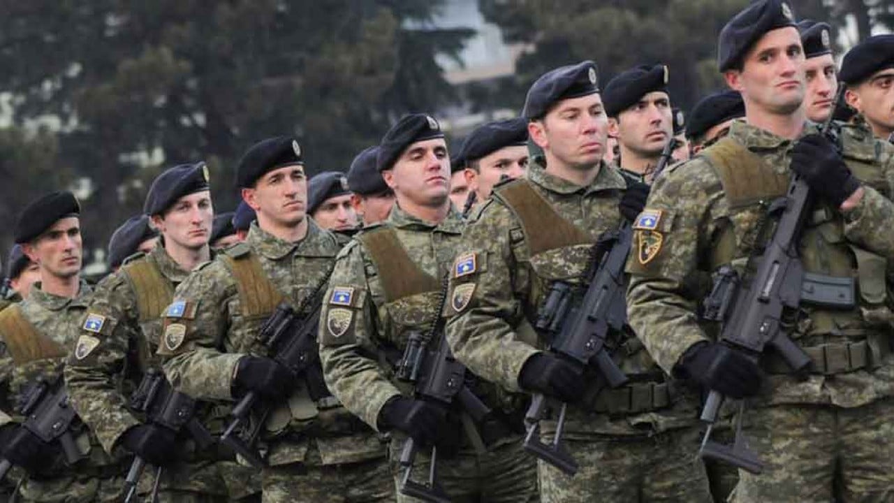 Foto - Gözler Türkiye maçına çevrilmişken Kosova'dan flaş 'asker gönderme' kararı