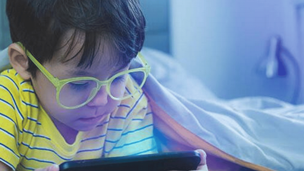 Foto - Gözümüzün içine baka baka yapıyorlar üstelik: Dijital ekran bağımlılığı çocuklarda kabızlığın...