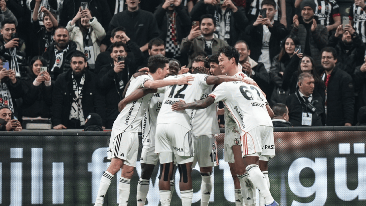 Gözünü o koltuğa kestirdi: Beşiktaş'ta rota çizildi: Şampiyonlar Ligi