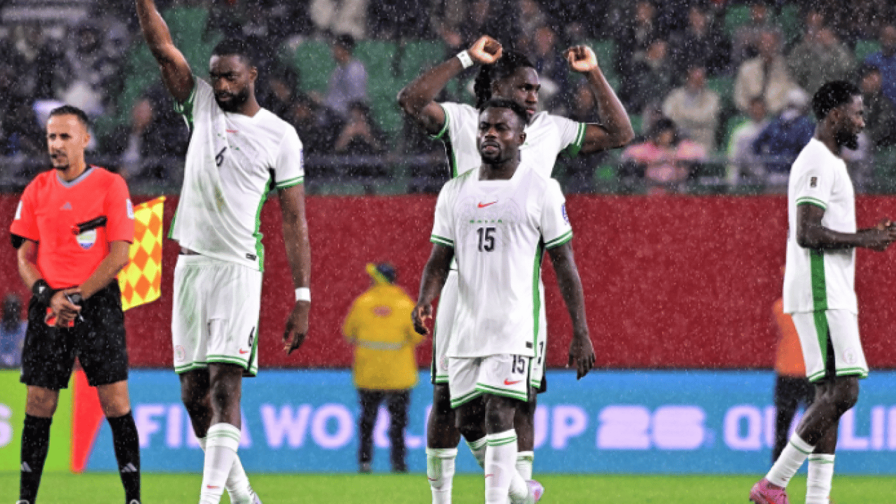 Foto - Gözyaşları içinde sahayı terk etmişti! Osimhen'in sakalığıyla ilgili açıklama geldi