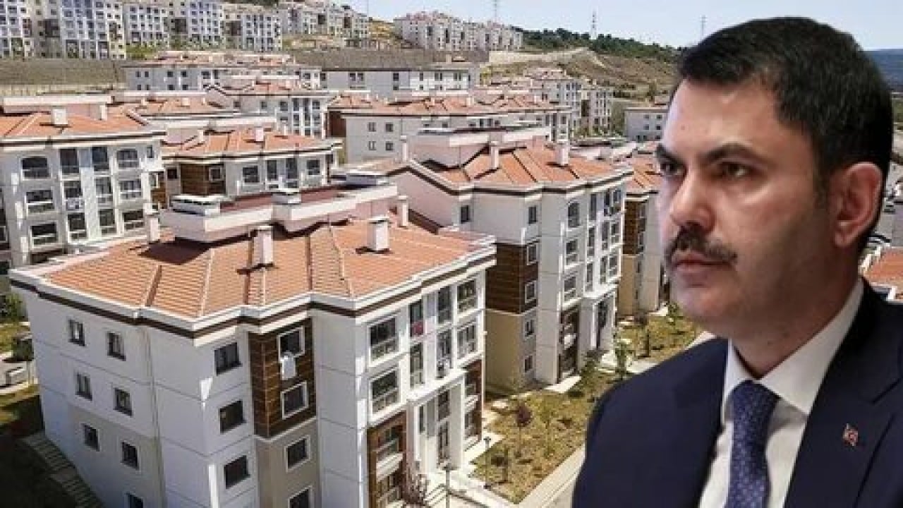 Foto - Gözyaşları sevince dönüştü! Murat Kurum paylaştı: Depremzede Fatma teyze yeni yuvasına kavuştu!