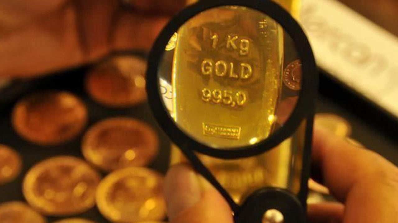 Foto - Gram altında sert yükseliş! Piyasalar sarsıldı, altın parladı! 