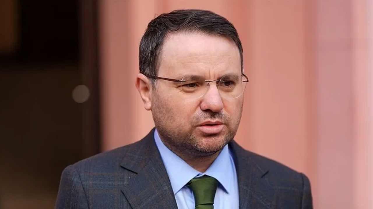 Foto - 'Gülen'in ölmesi tehdidi bitirmedi!' Bakan Gürlek FETÖ'nün yeni nesil casusluk yöntemlerini ilk kez açıkladı