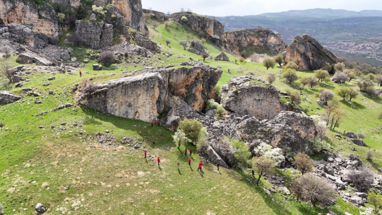 Foto - Gülistan Doku’nun cansız bedeni için kritik arama: Gömüldüğü yer araştırılıyor! JAK ve JASAT devrede