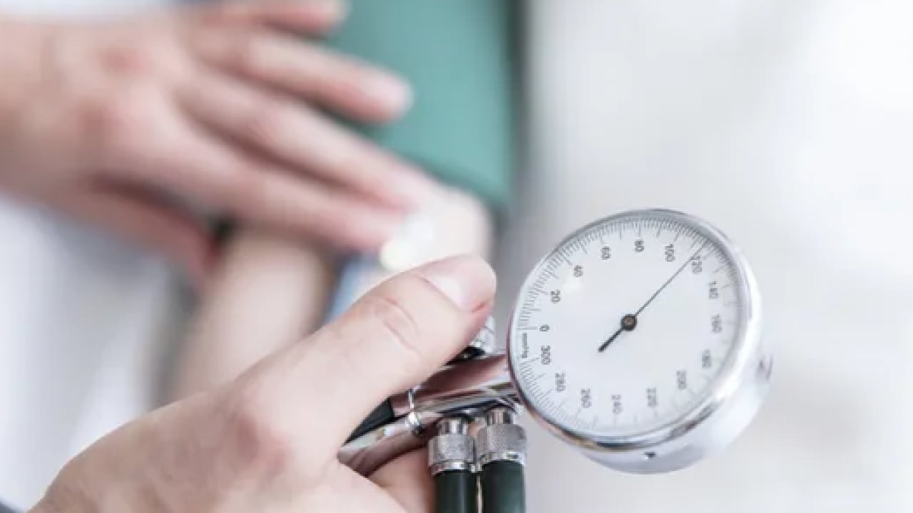 Foto - Günde 1 kaşık yetiyor! Şekeri ve tansiyonu anında dengeliyor: Kimsenin beklemediği tehdit! Artık her 3 yetişkinden birinde var