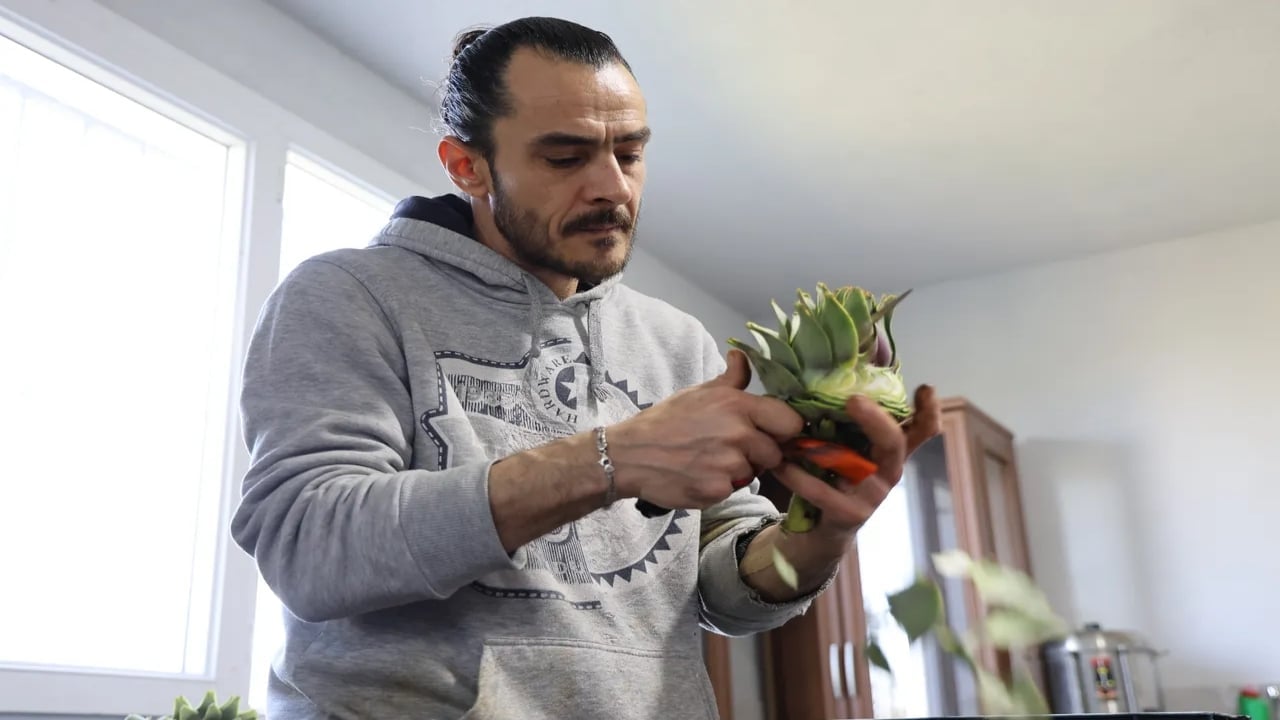 Foto - Günde 2 bin tane soyup servet elde ediyorlar: Asgari ücretin tam 4 katını kazandırıyor! İstanbul’u bırakıp akın akın oraya koştular