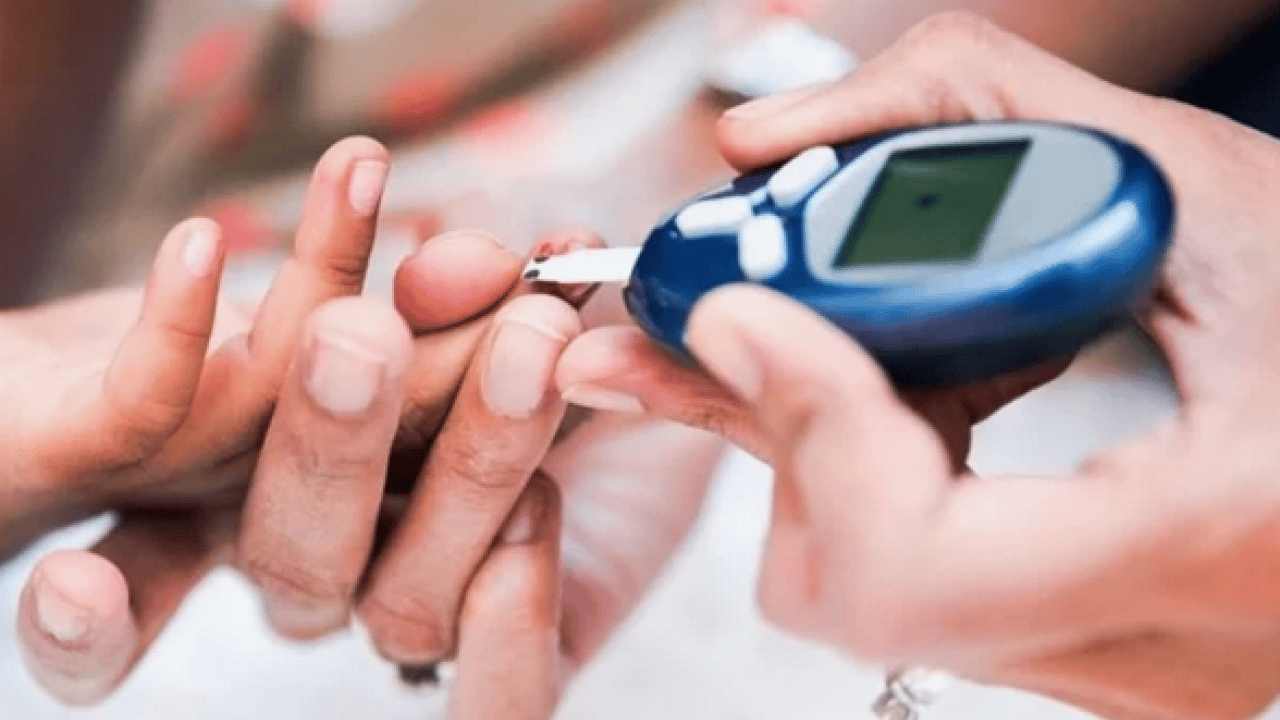 Foto - Gündemi sarsacak bir sensör geliyor! Nefesten kan şekeri ölçümü gerçek oldu: İğne korkusu tarihe karışıyor