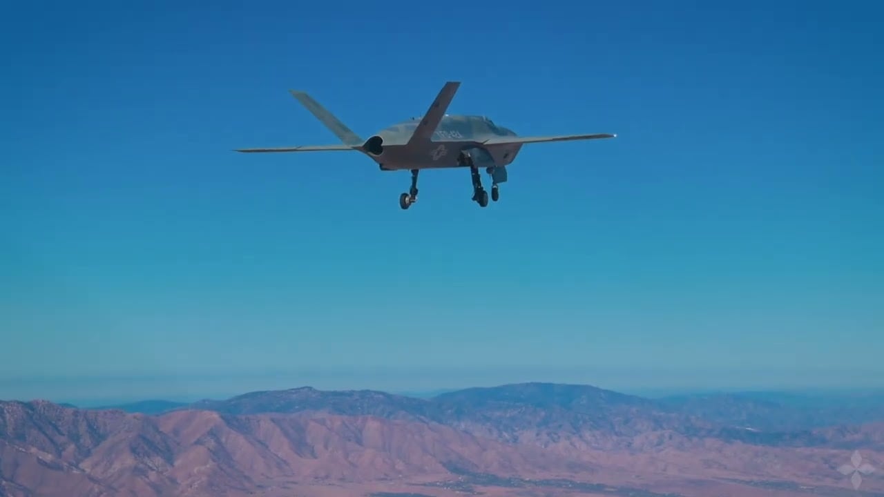 Foto - Gündemi sarsan gelişme: Bayraktar Kızılelma'nın rakibi yere çakıldı