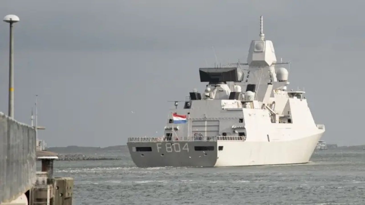 Foto - Gündemi sarsan olay! 225 liralık cihazla koca savaş gemisinin peşine düşüldü, ifşa edildi