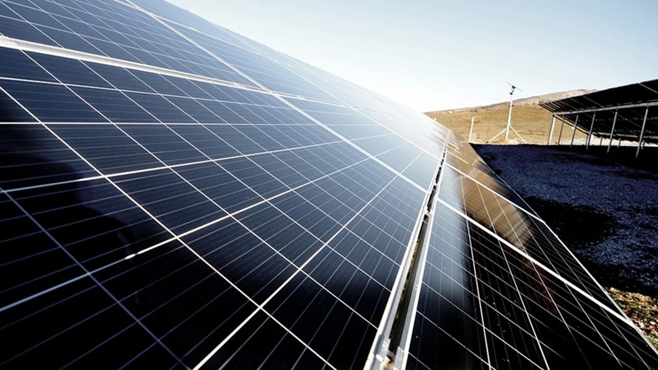 Foto - Güneş enerjisi ve rüzgarda dev sıçrama: Türkiye'de kapasite 2 katına çıkacak