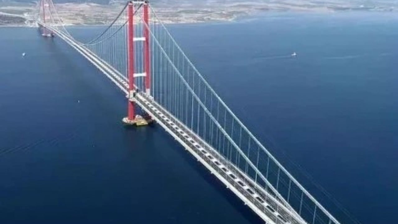Foto - Güney Koreliler hisse sattı: Türkiye'nin ünlü köprüsünde kontrol Limak Holding'e geçti