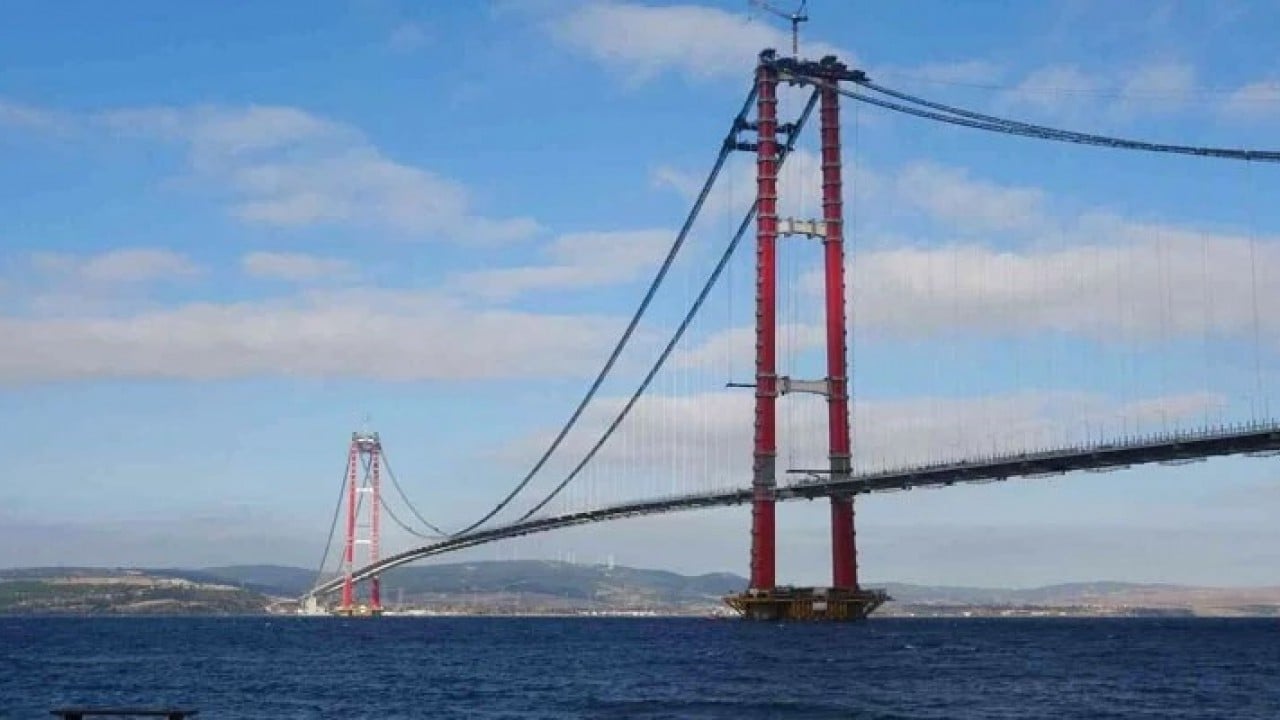 Foto - Güney Koreliler hisse sattı: Türkiye'nin ünlü köprüsünde kontrol Limak Holding'e geçti