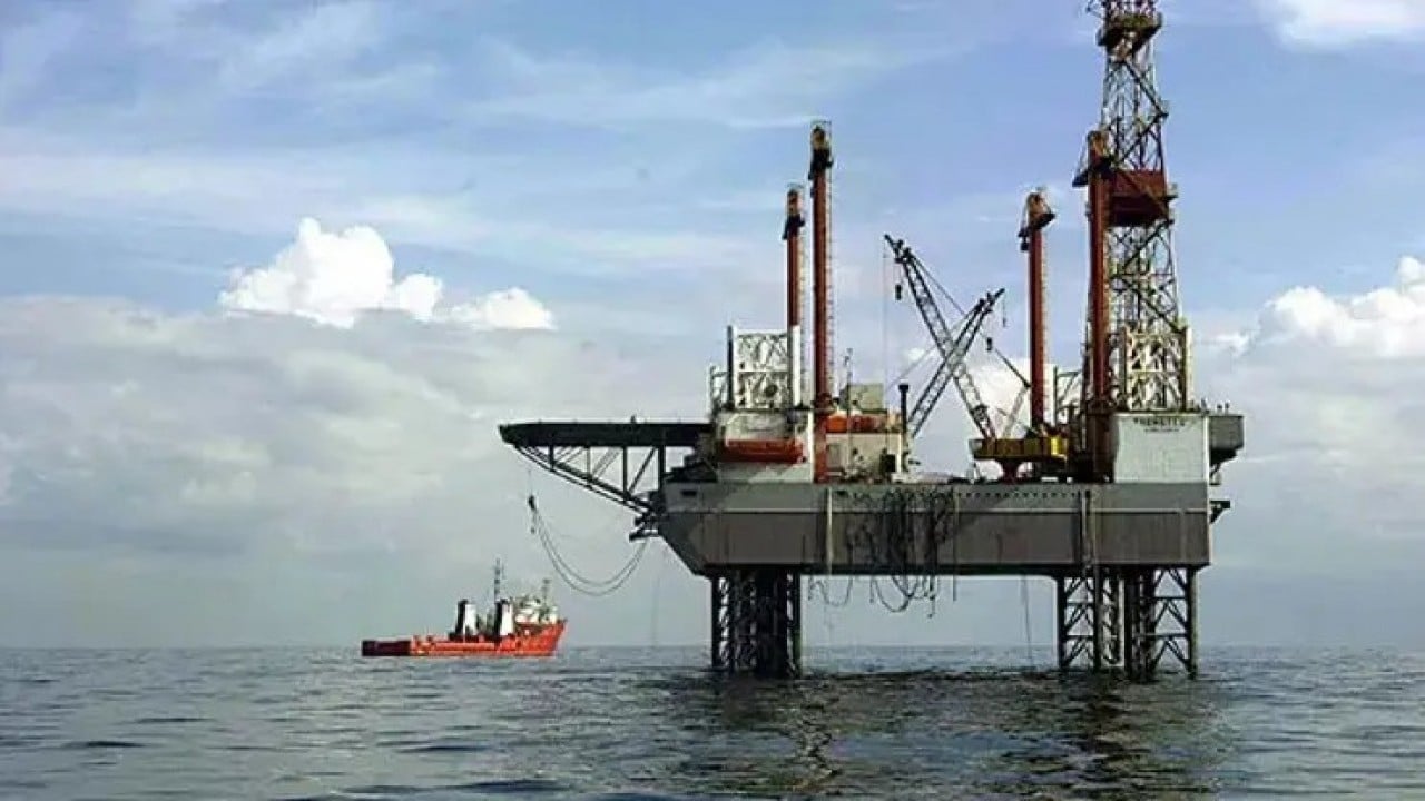 Foto - Günlük 130 bin varil petrol fışkıran saha satılıyor: Yeni sahipleri belli oldu