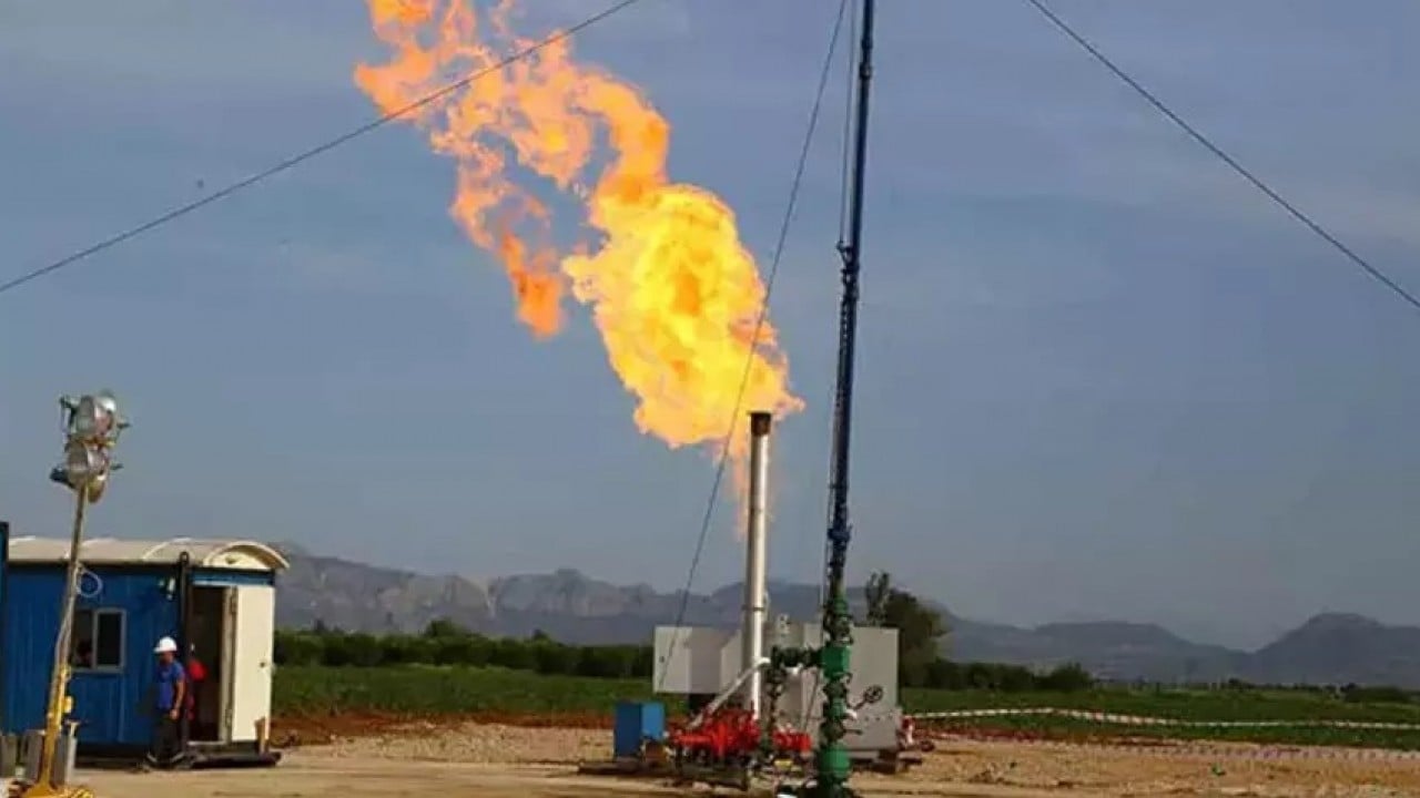 Foto - Günlük 150 bin metreküp doğalgaz çıkarılacağı düşünülüyor: TPAO apar topar kente gitti