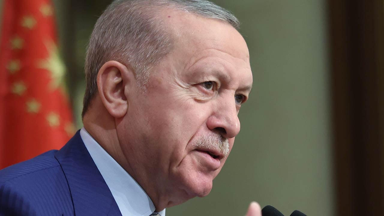 Foto - Gurbetçilerin Türkiye övgüsünden rahatsız! Tahammülsüz Enginyurt hakaret etti, Başkan Erdoğan sahip çıktı