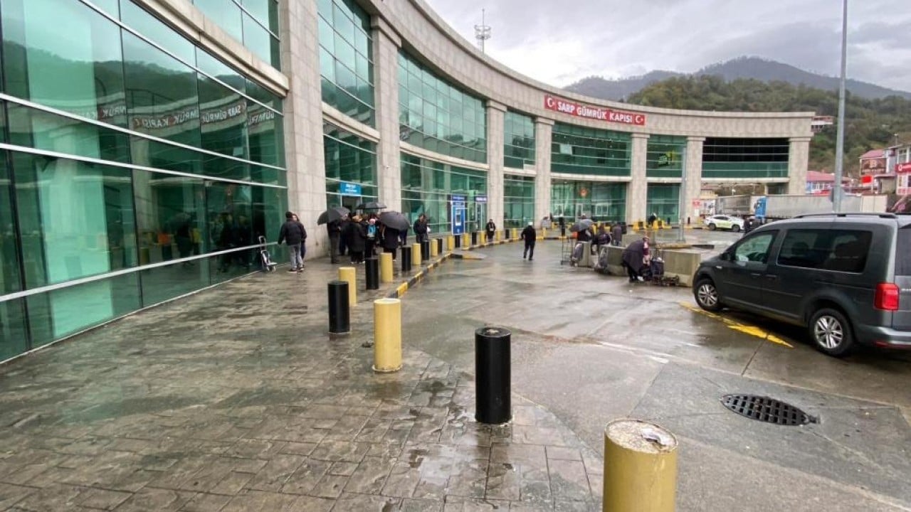 Gürcistan'a seyahat zorlaştı