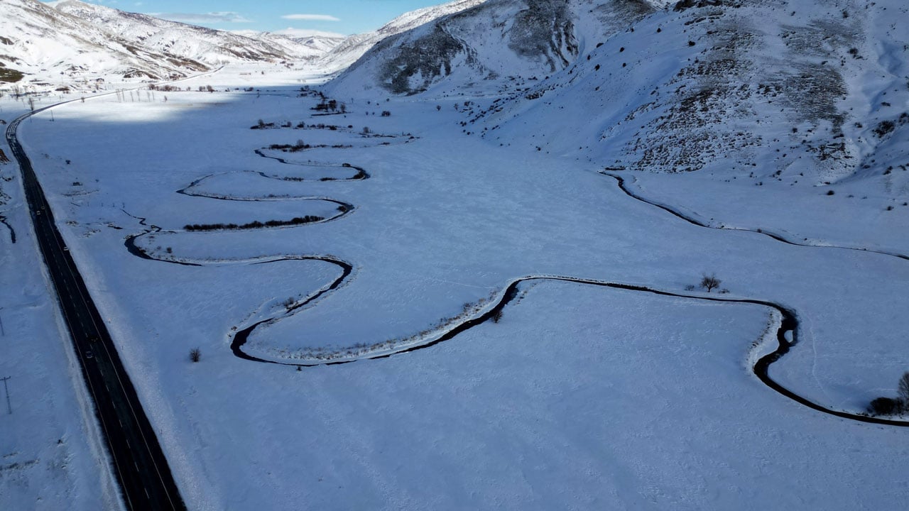 Foto - Güzeldere menderesleri kartpostala döndü! Burası İsviçre değil Bitlis
