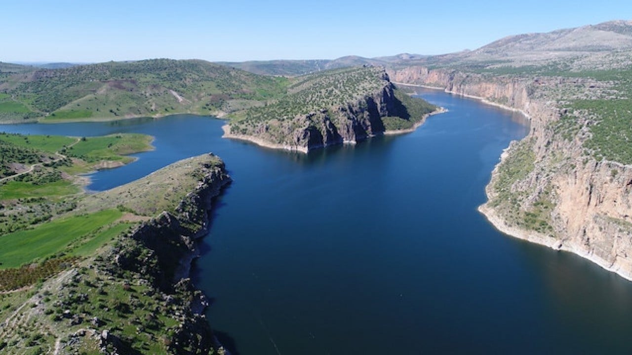 Foto - Hadislerde suyun altında tonlarca altın olduğu yazıyordu: Fırat Nehri'nin sırrı çözüldü