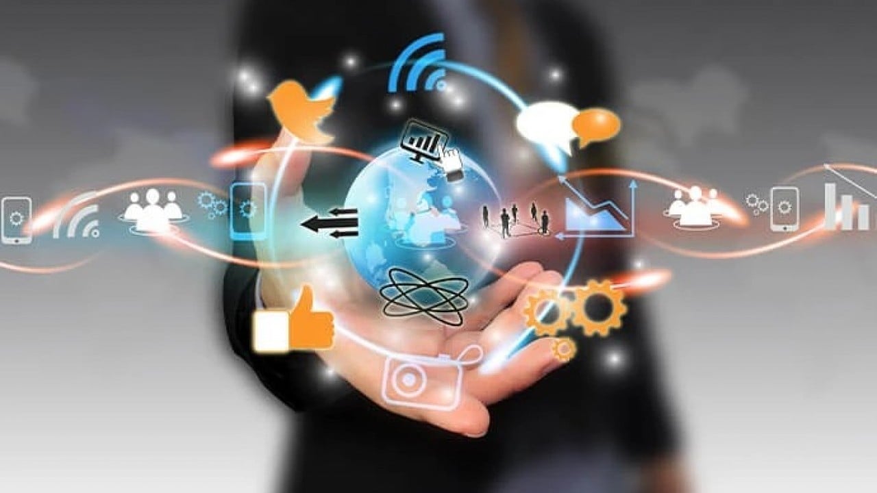 Foto - Haftada iki günü internette geçiyoruz