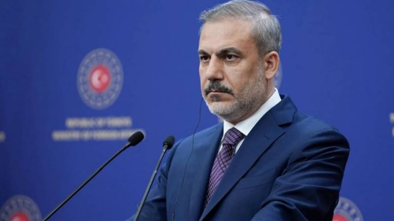 Foto - Hakan Fidan’dan, o ülkeye çok sert uyarı: Bir delilik yaparlarsa silah bizim işimiz