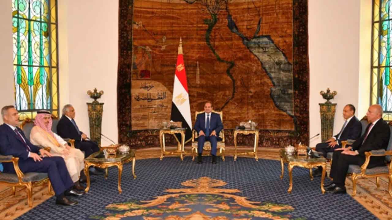 Foto - Hakan Fidan'dan tarihi uyarı: Şu an pusudalar