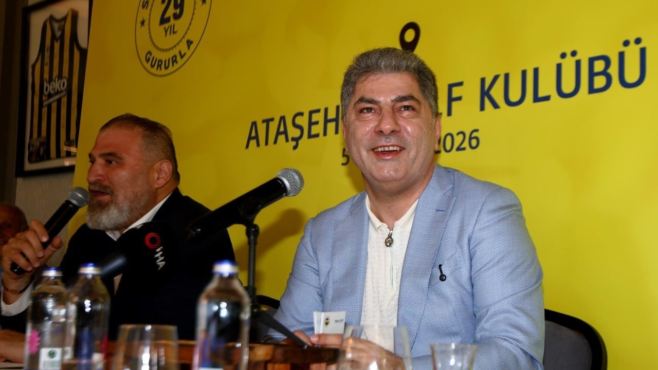 Foto - Hakan Safi’den Aziz Yıldırım’a sert gönderme: Aziz Başkanımın haline üzülüyorum!