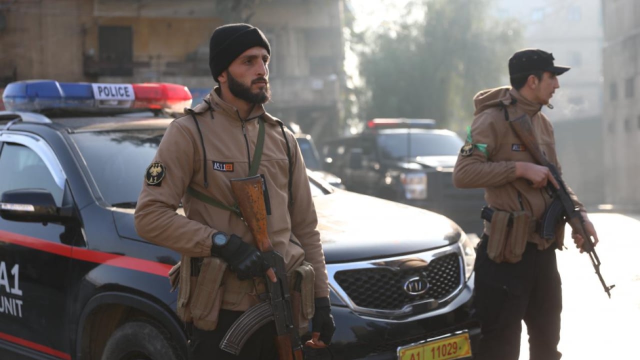 Foto - Halep'te terör örgütü YPG devri kapandı: Son işgal edilen mahalle de kurtarıldı!